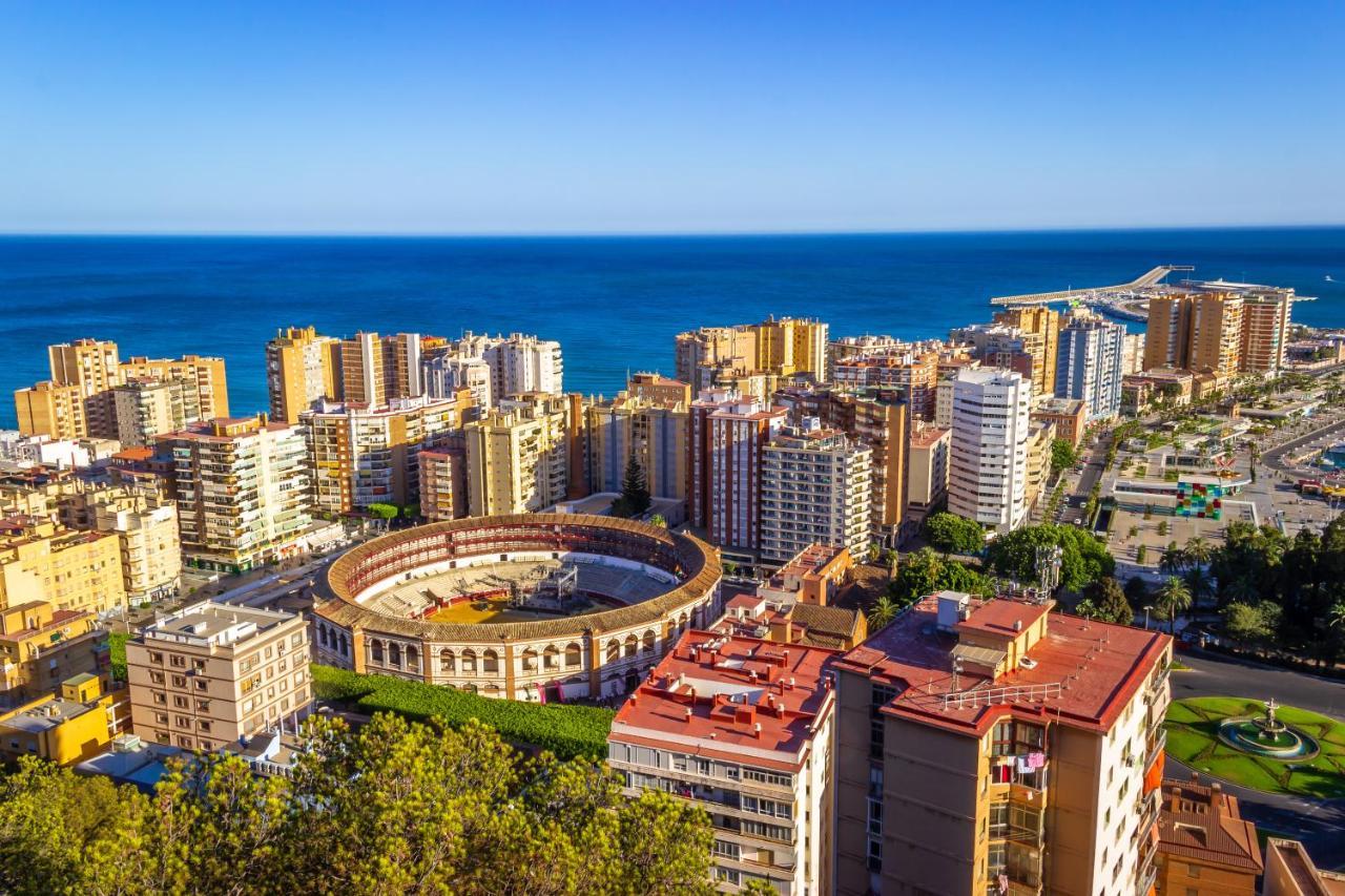 Malaga Centre Apartment With Parking Eksteriør billede