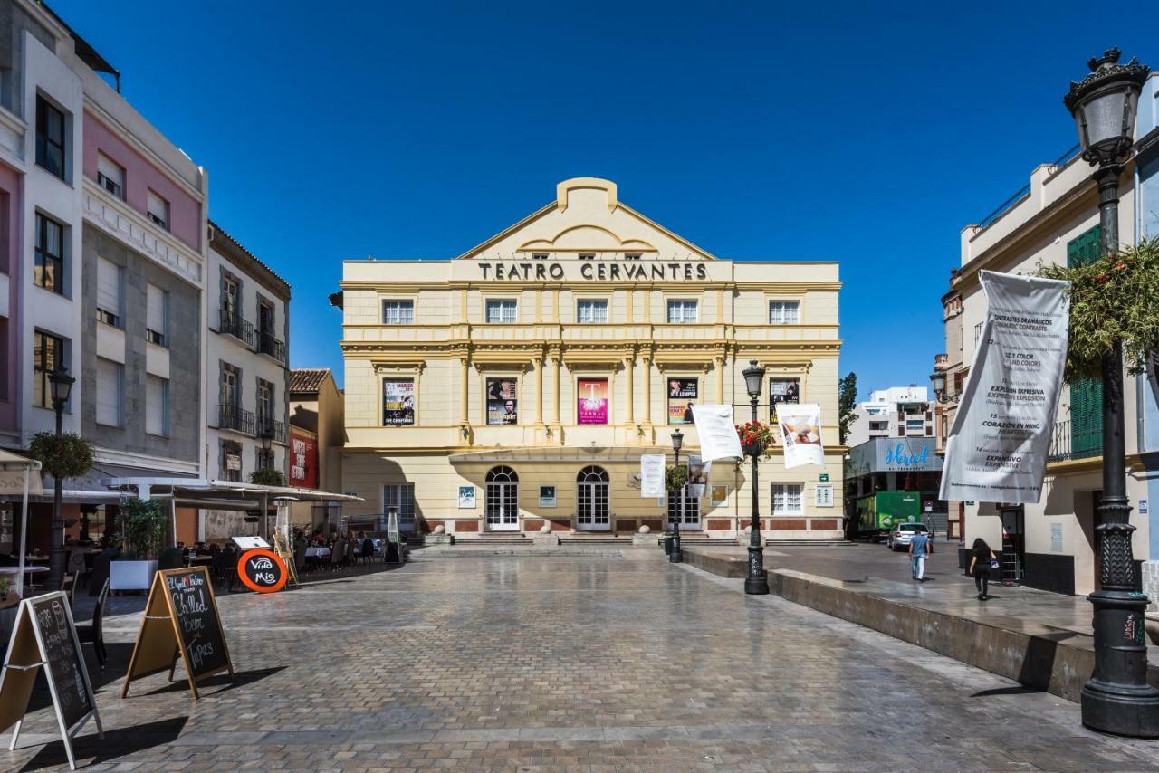 Malaga Centre Apartment With Parking Eksteriør billede